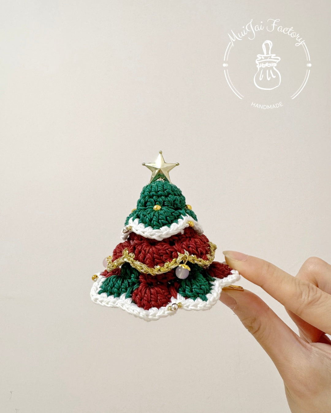 𝒞𝒽𝓇𝒾𝓈𝓉𝓂𝒶𝓈 𝒯𝓇𝑒𝑒 ℋ𝒶𝒾𝓇 𝒞𝓁𝒾𝓅 🎄