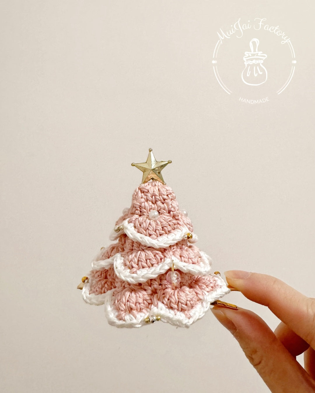 𝒞𝒽𝓇𝒾𝓈𝓉𝓂𝒶𝓈 𝒯𝓇𝑒𝑒 ℋ𝒶𝒾𝓇 𝒞𝓁𝒾𝓅 🎄