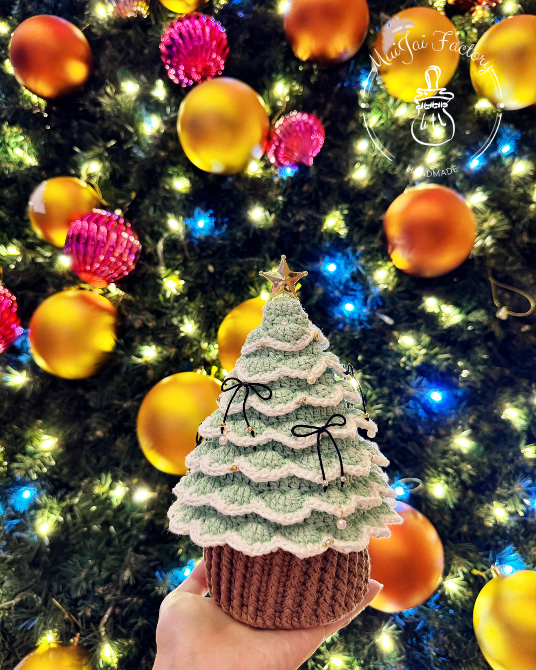 𝒞𝒽𝓇𝒾𝓈𝓉𝓂𝒶𝓈 𝒯𝓇𝑒𝑒 𝒞𝒶𝓃𝒹𝓎 𝐵𝑜𝓍🎄 (L size)