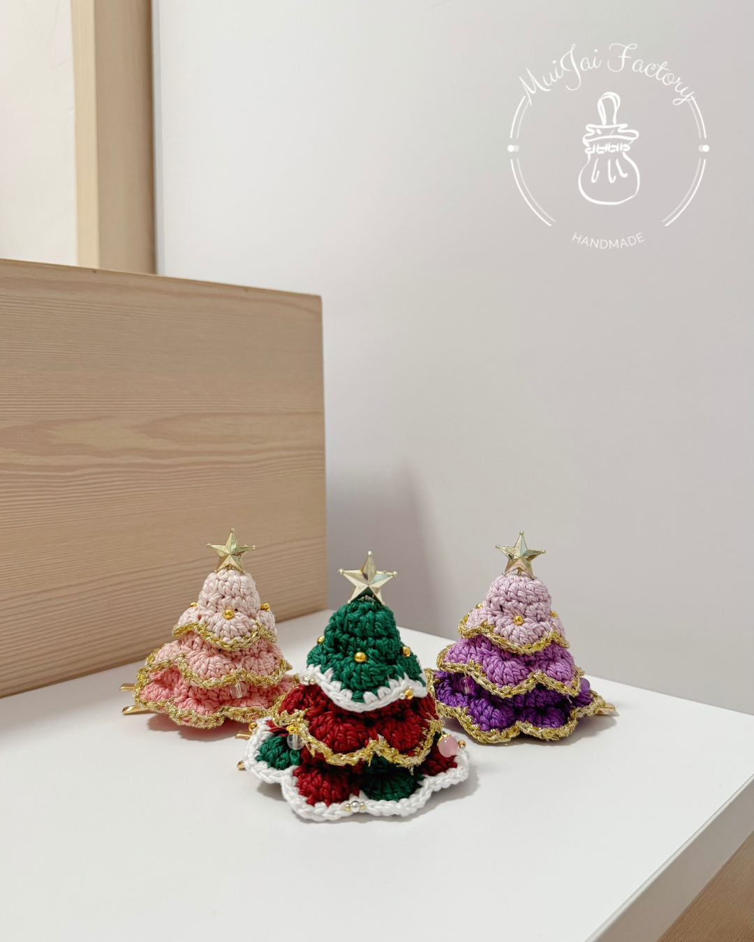 𝒞𝒽𝓇𝒾𝓈𝓉𝓂𝒶𝓈 𝒯𝓇𝑒𝑒 ℋ𝒶𝒾𝓇 𝒞𝓁𝒾𝓅 🎄