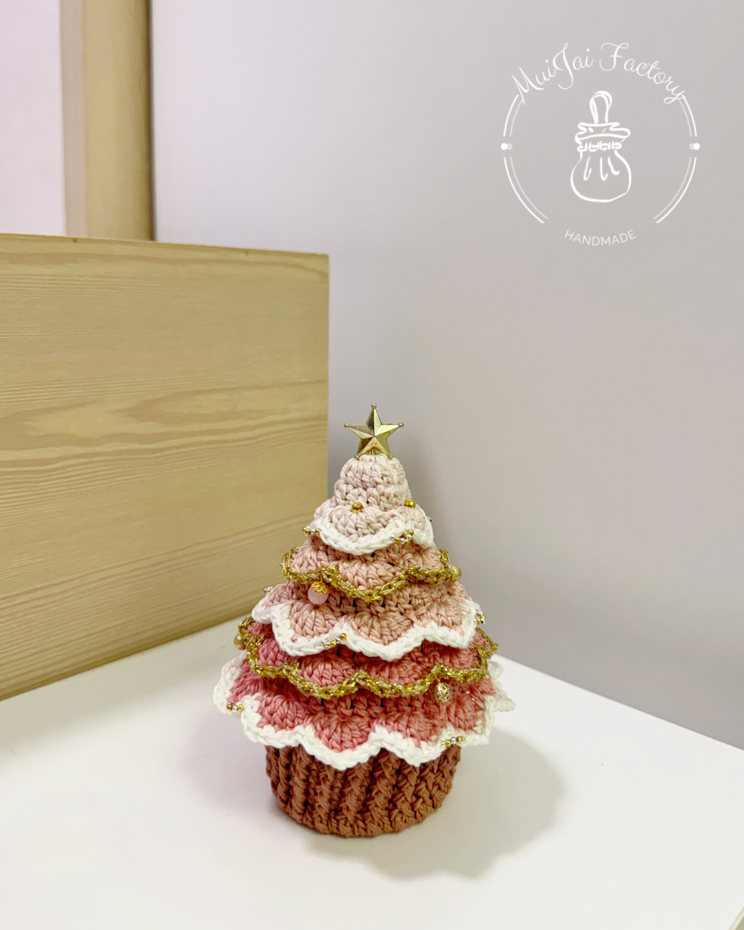 𝒞𝒽𝓇𝒾𝓈𝓉𝓂𝒶𝓈 𝒯𝓇𝑒𝑒 𝒞𝒶𝓃𝒹𝓎 𝐵𝑜𝓍🎄 (S size)