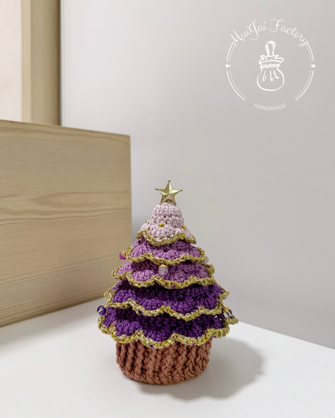 𝒞𝒽𝓇𝒾𝓈𝓉𝓂𝒶𝓈 𝒯𝓇𝑒𝑒 𝒞𝒶𝓃𝒹𝓎 𝐵𝑜𝓍🎄 (S size)