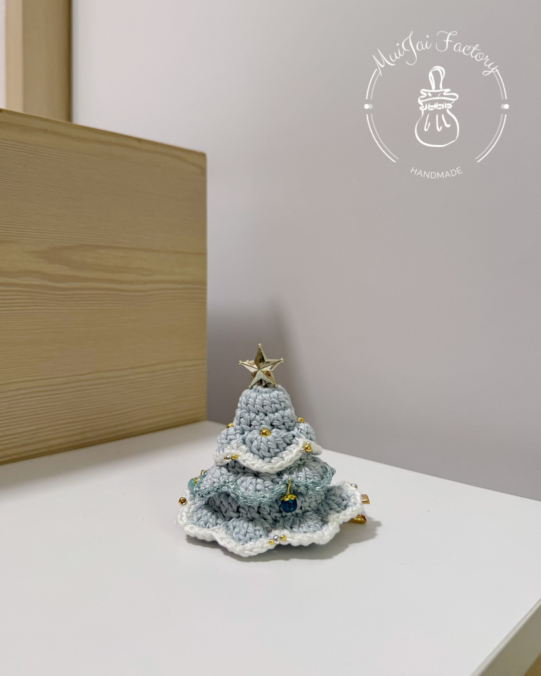 𝒞𝒽𝓇𝒾𝓈𝓉𝓂𝒶𝓈 𝒯𝓇𝑒𝑒 ℋ𝒶𝒾𝓇 𝒞𝓁𝒾𝓅 🎄