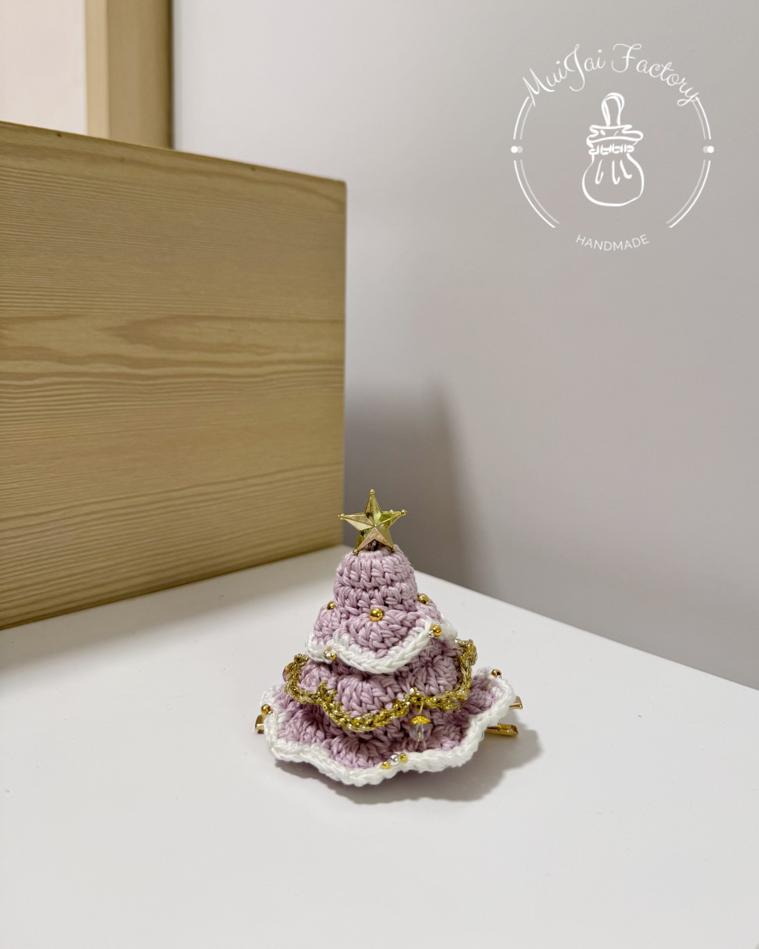 𝒞𝒽𝓇𝒾𝓈𝓉𝓂𝒶𝓈 𝒯𝓇𝑒𝑒 ℋ𝒶𝒾𝓇 𝒞𝓁𝒾𝓅 🎄