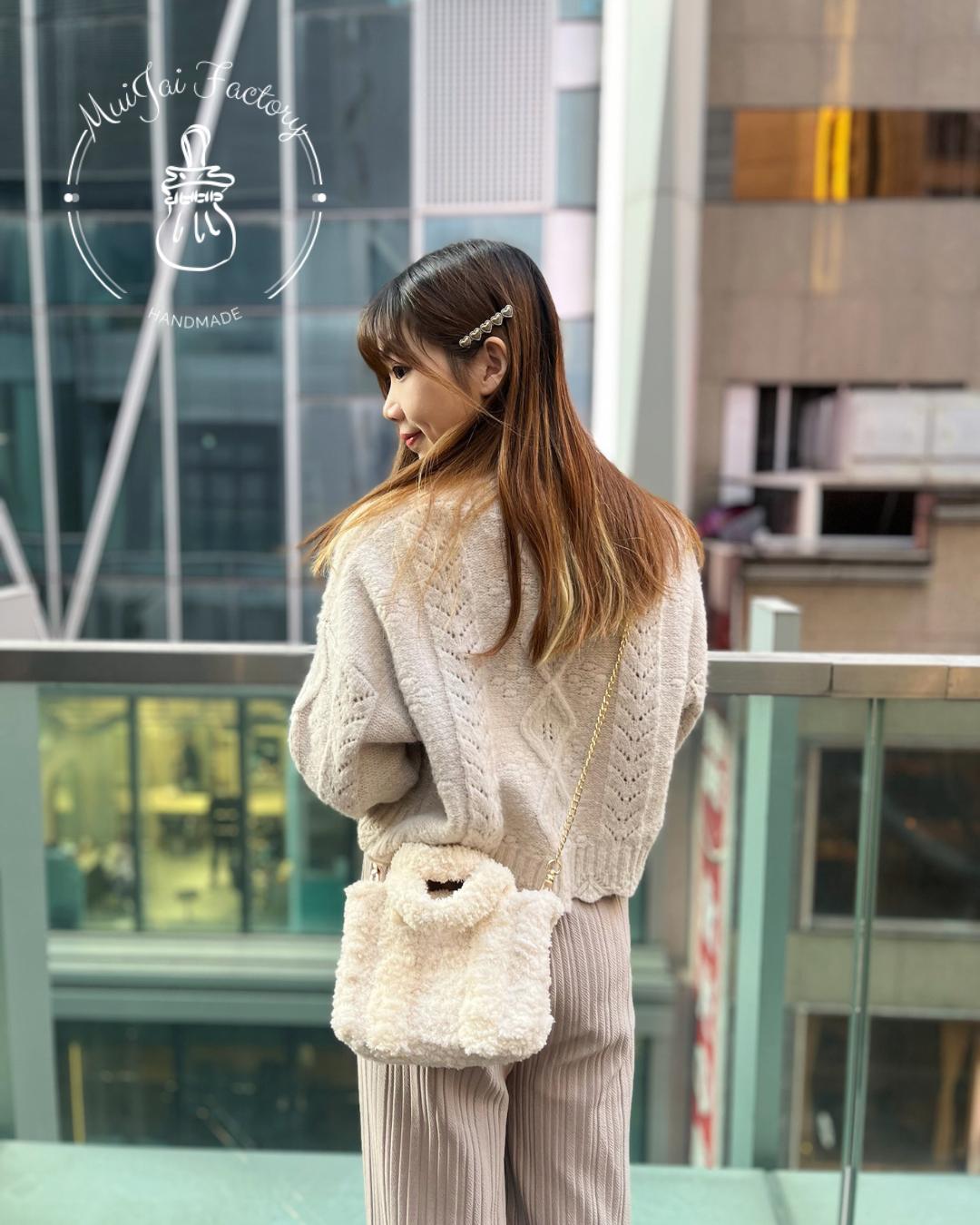 M005: ❆ 𝕎𝕚𝕟𝕥𝕖𝕣𝕥𝕚𝕞𝕖 𝕃𝕠𝕧𝕖 𝔽𝕝𝕦𝕗𝕗𝕪 𝔹𝕒𝕘 ❆